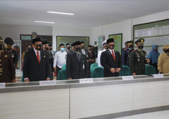 Sekdakab Siak dan Dandim 0303 Bengkalis Ikuti Upacara Virtual HUT ke-75 TNI AD